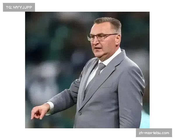 国足选帅初步结果浮出水面 足协将尊重更高层意见