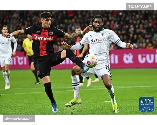 门兴格拉德巴赫门将尼古拉斯屡献神扑 门兴格拉德巴赫门将尼古拉斯屡献神扑